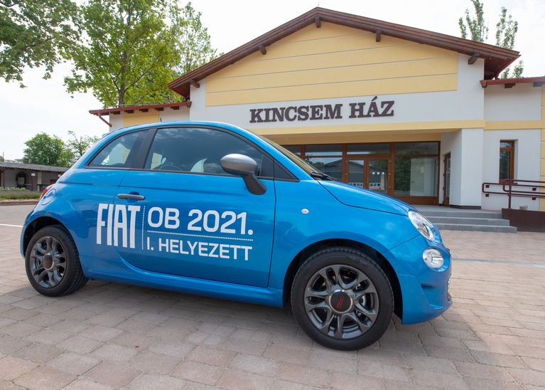 Fiat 500 Hybrid a felnőtt bajnok fődíja